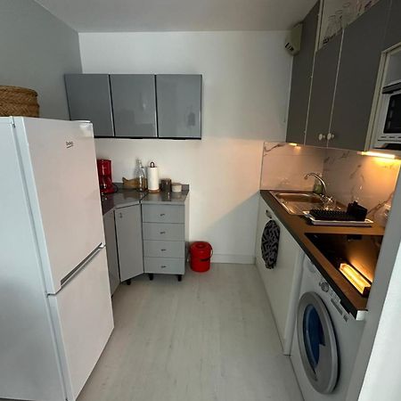 Spacieux Deux Pieces En Front De Mer Pour 4 Personnes Ref Plage 12 Saint-Raphaël Exteriér fotografie