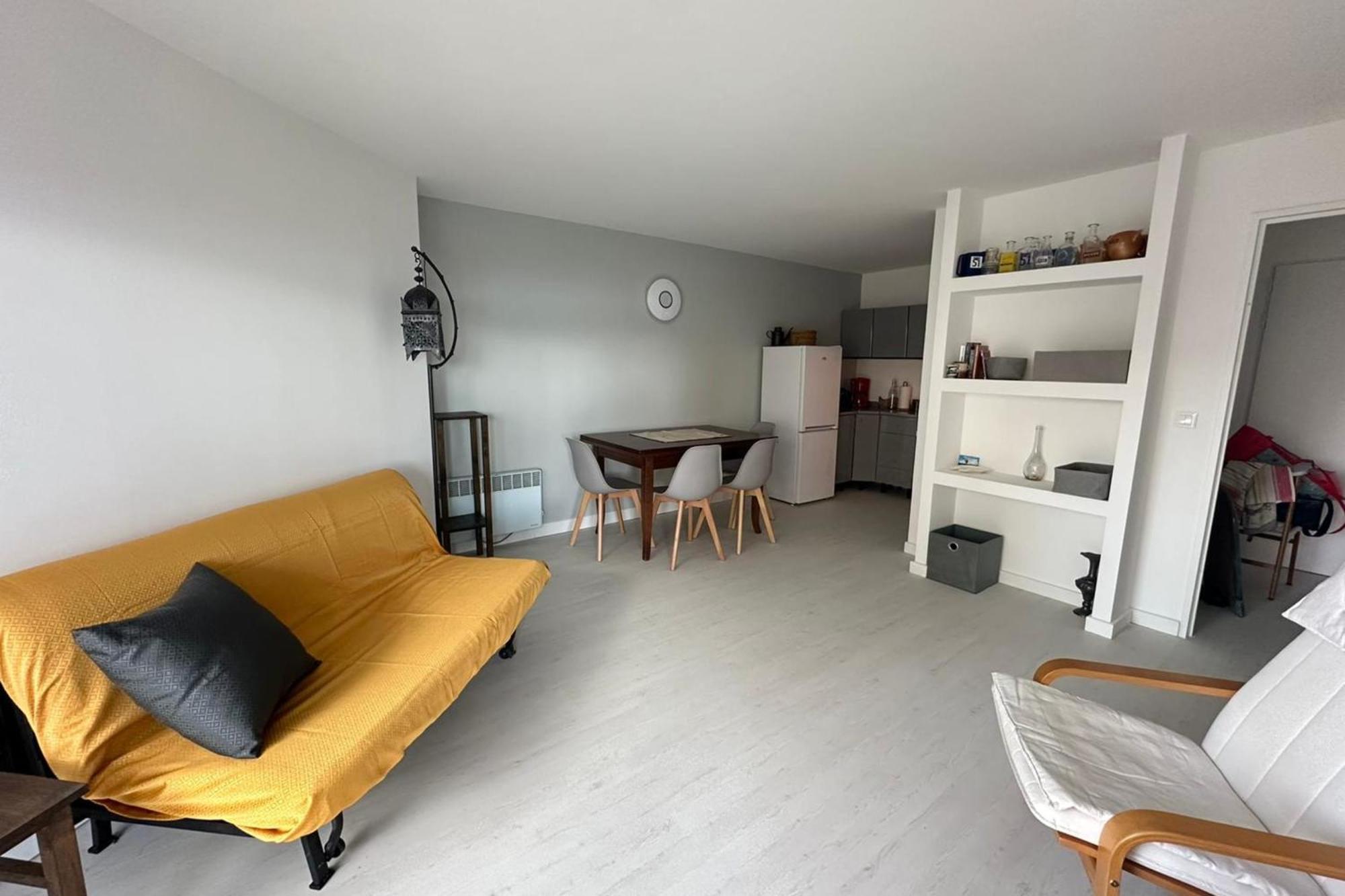 Spacieux Deux Pieces En Front De Mer Pour 4 Personnes Ref Plage 12 Saint-Raphaël Exteriér fotografie